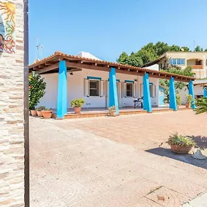 Luisa Il Giardino Sul Mare Sciacca