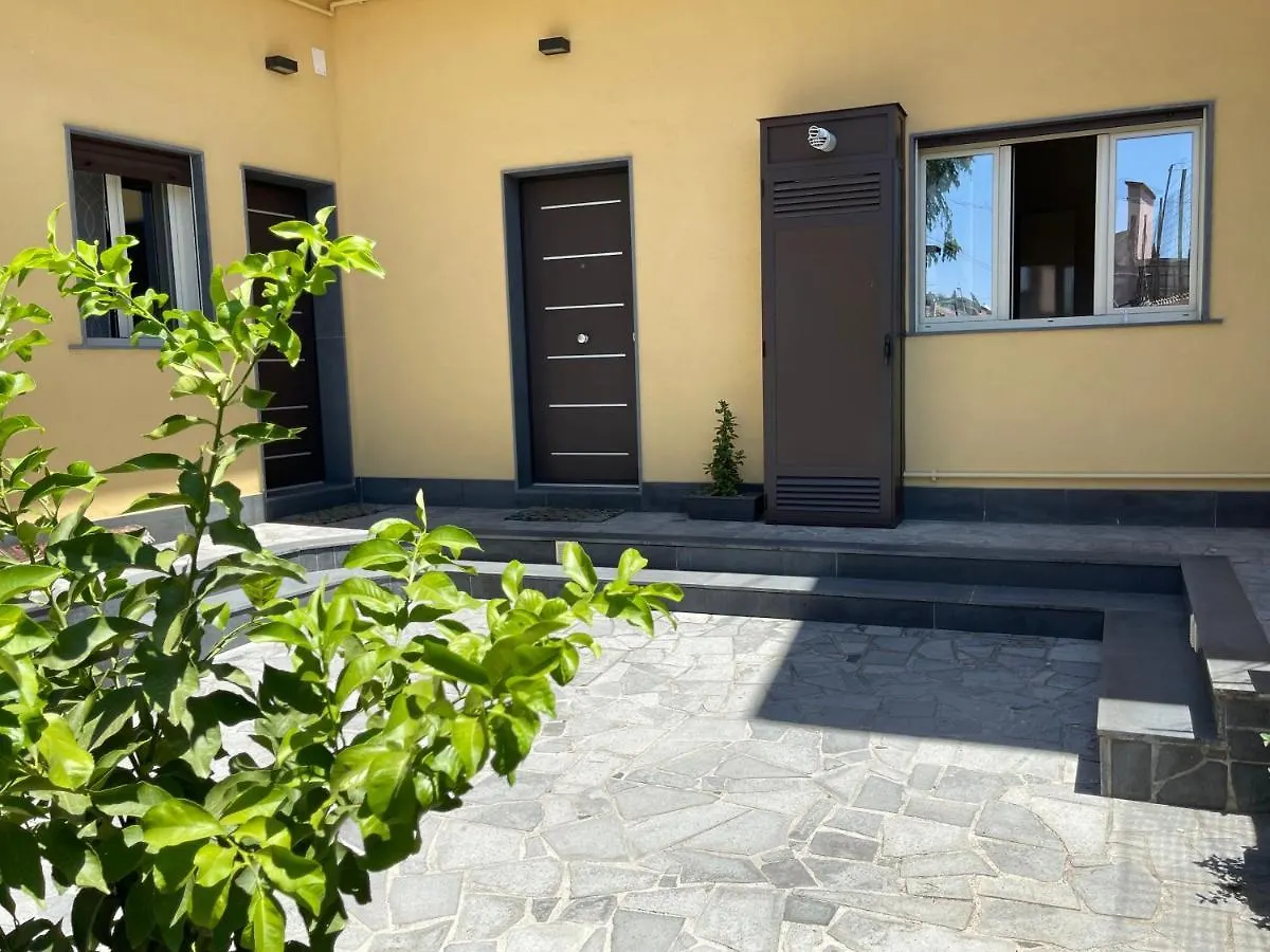 “I Niputeddi” Villa Nicolosi Italia