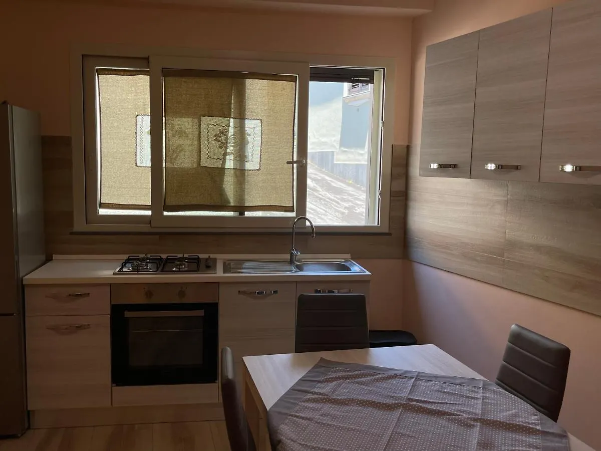 Casa vacanze “I Niputeddi” Villa Nicolosi Italia